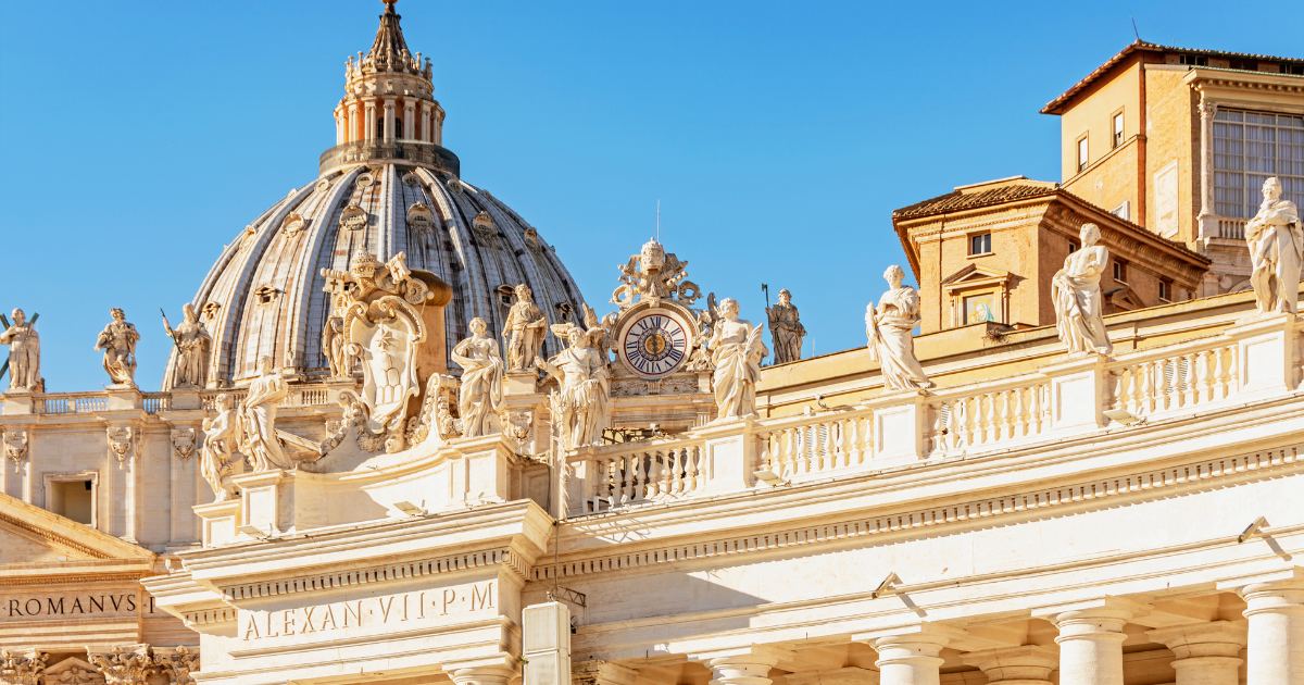 What to see when climbing St. Peter’s Dome in Rome?